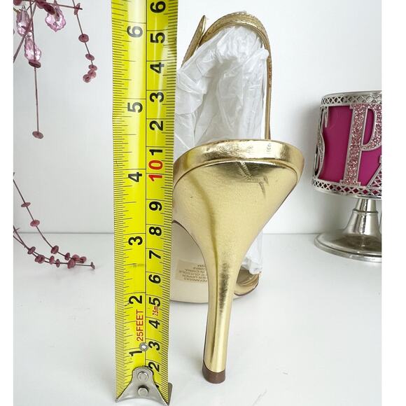 Nine West Stefania Metallic Leather Slingback Stiletto Heels Gold Size 8.5 M - Picture 9 of 16